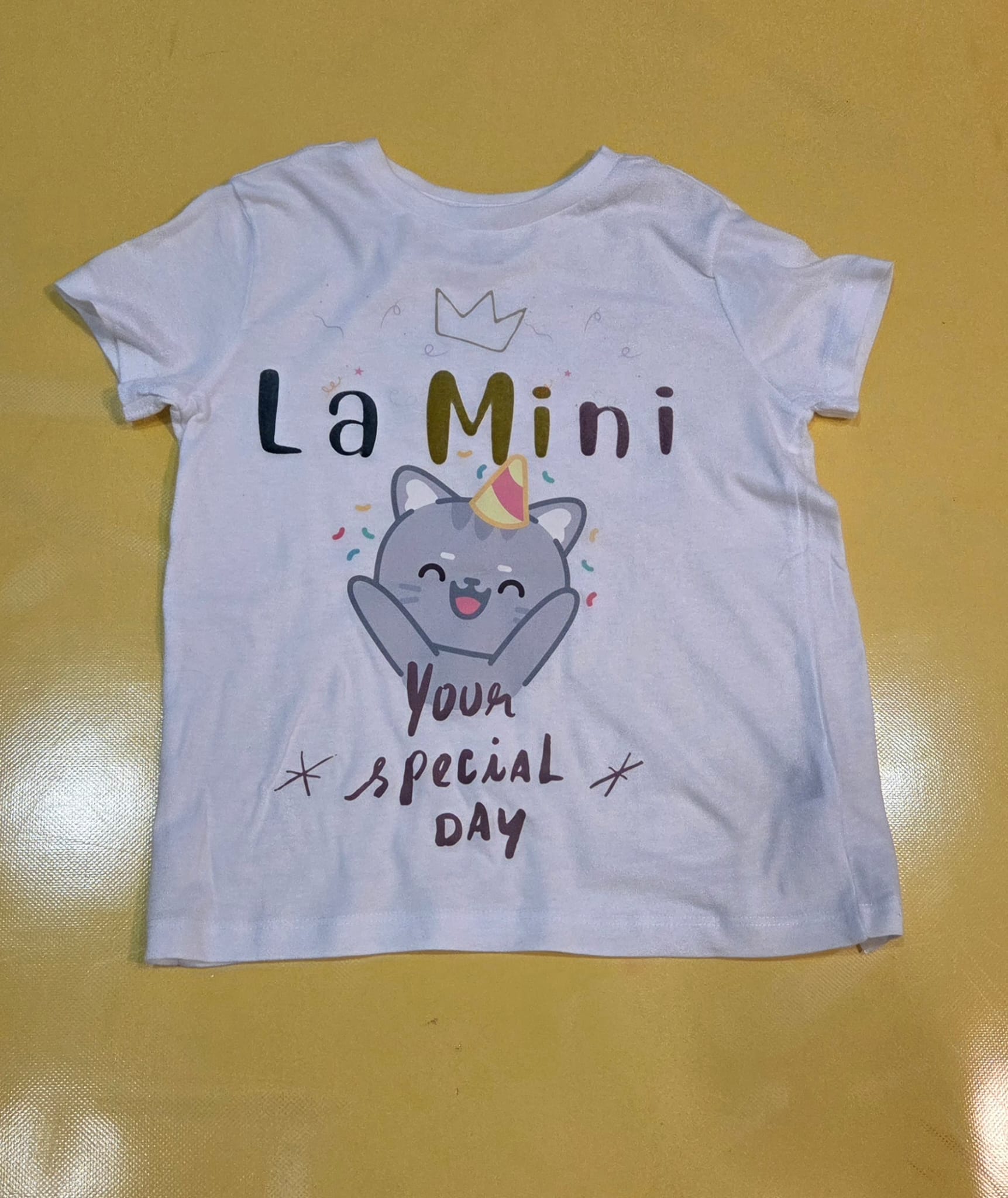 Bijela La Mini majica s ilustracijom